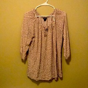 Barely worn Intro top from Dillard’s